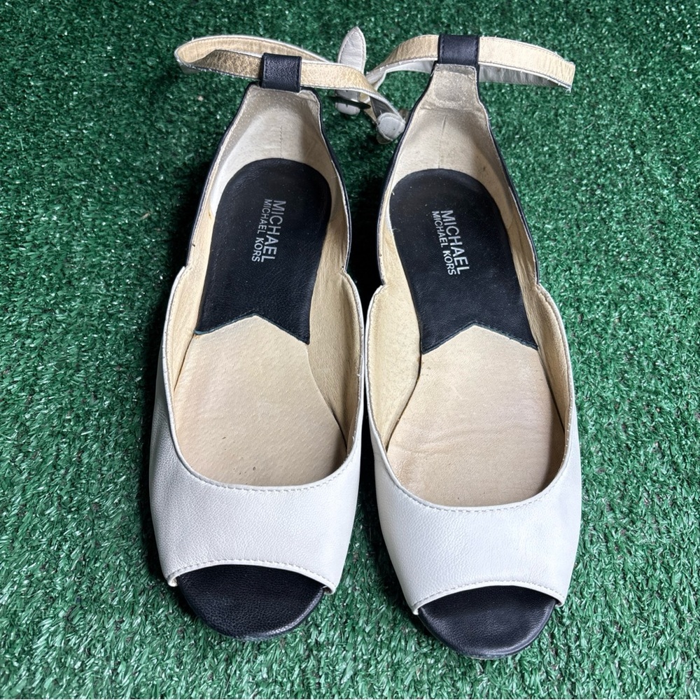 Michael Kors Peep Toe Ankle Strap Leather Flats White Black Women's Size‎ 8 M